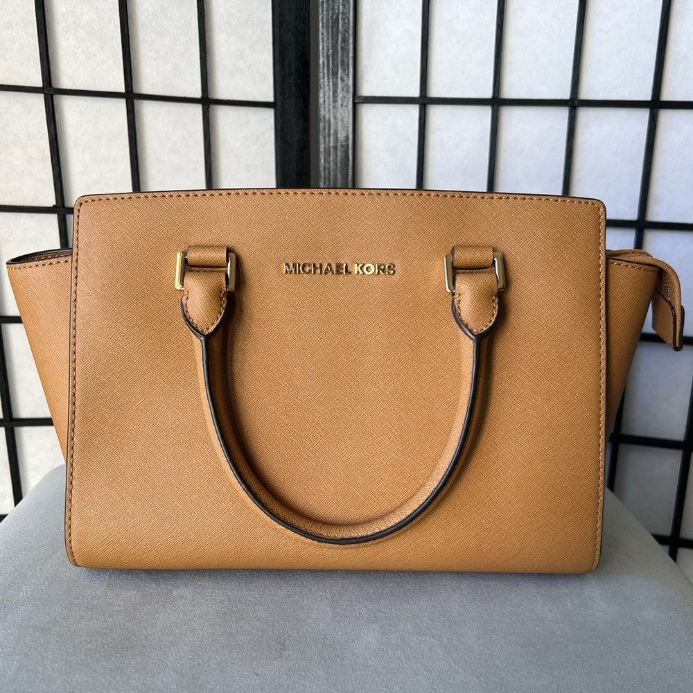 Michael Kors Handbag